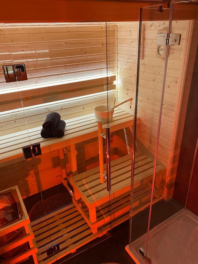 שצ'צ'ירק Marleski & Sauna מראה חיצוני תמונה